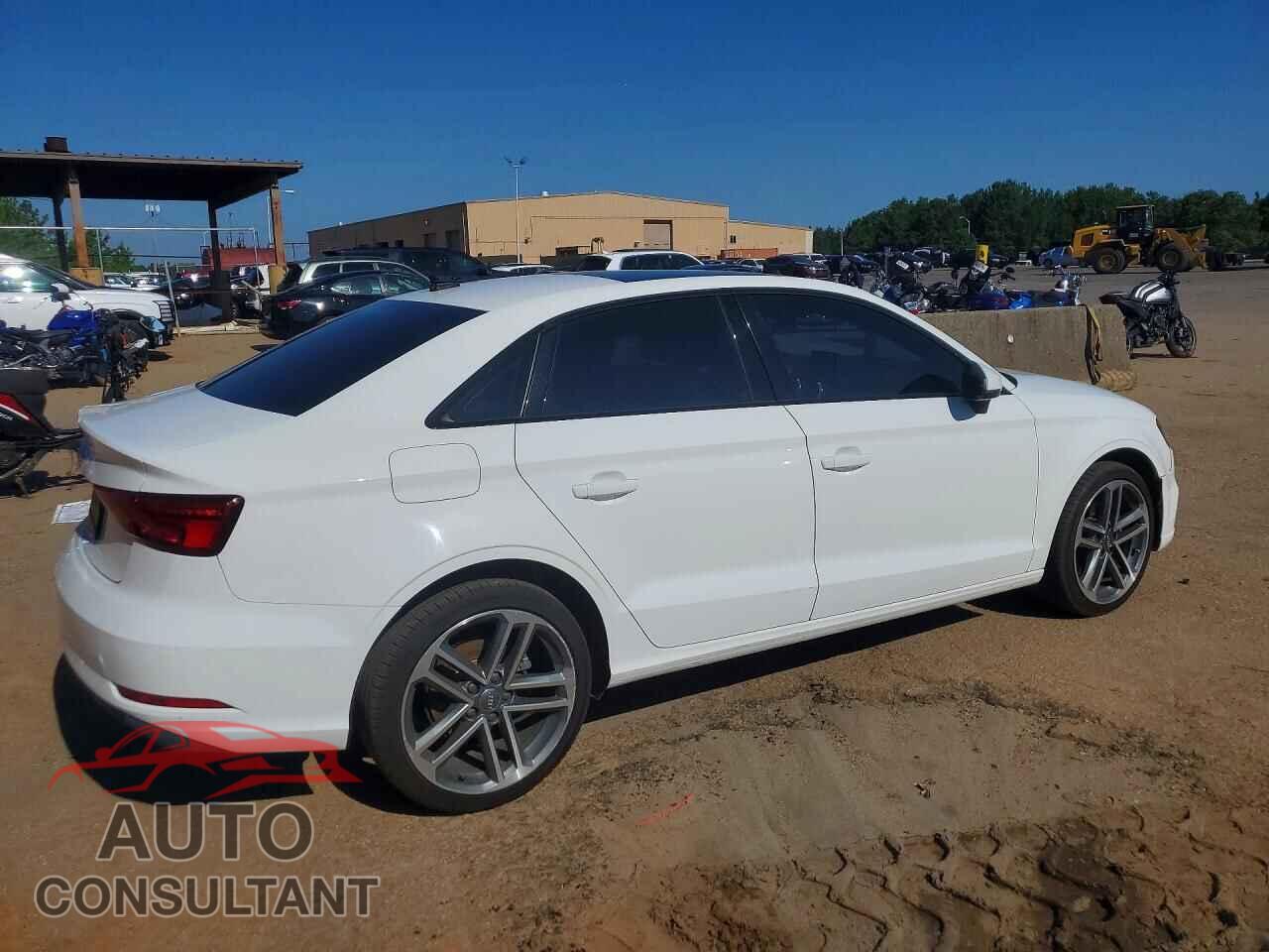 AUDI A3 2020 - WAUAUGFF1LA060894