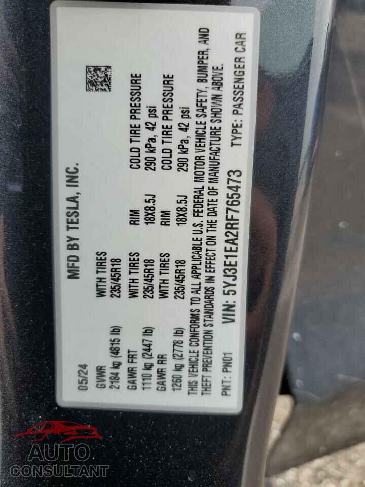 TESLA MODEL 3 2024 - 5YJ3E1EA2RF765473