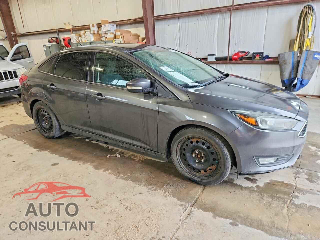 FORD FOCUS 2016 - 1FADP3F23GL342029