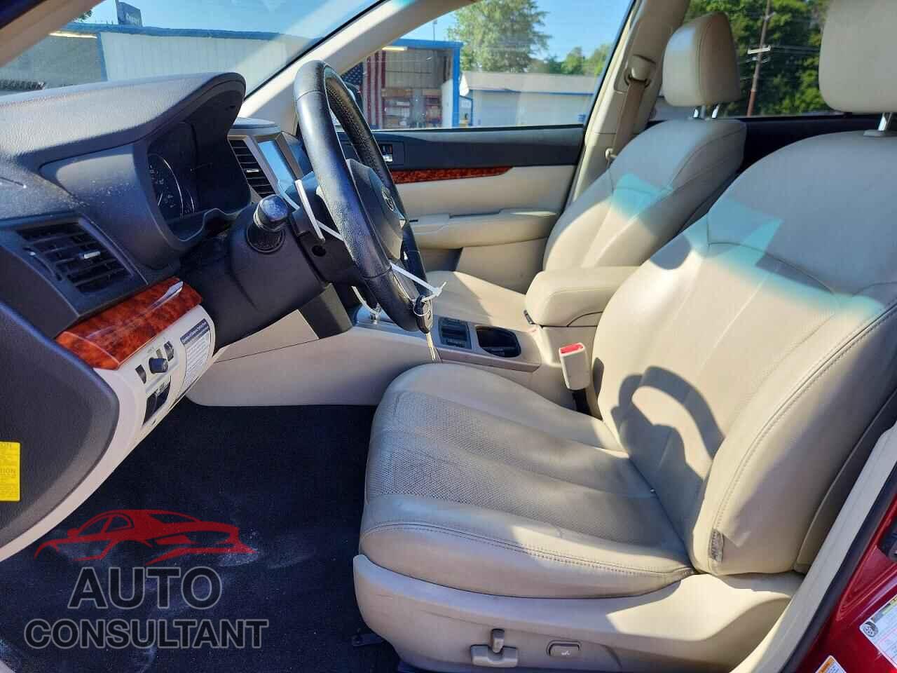 SUBARU OUTBACK 2011 - 4S4BRBLC7B3426328