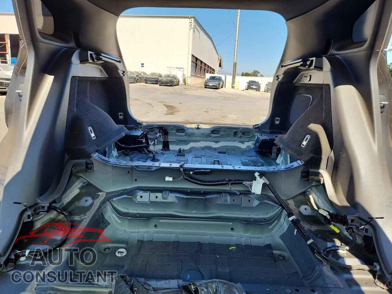 LEXUS UNKNOWN 2025 - 2T2BBMCA8SC076102