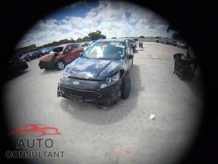 FORD ESCAPE 2020 - 1FMCU0G67LUA10108