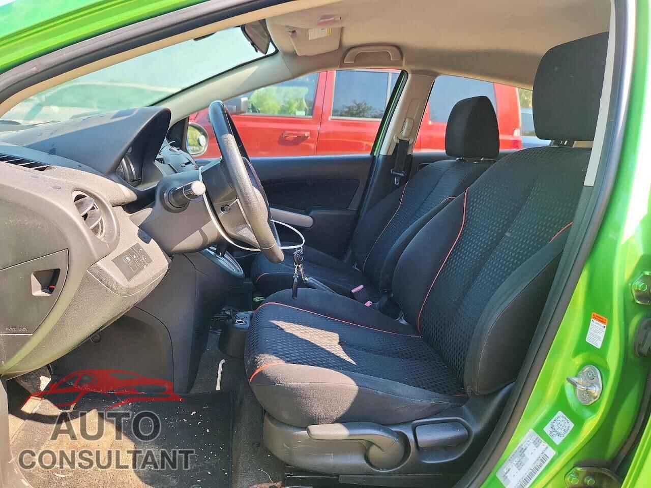 MAZDA 2 2011 - JM1DE1HY1B0106415