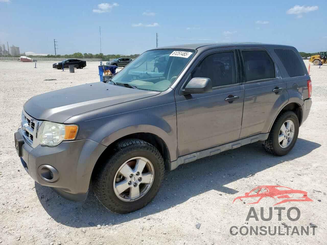 FORD ESCAPE 2009 - 1FMCU02739KC12318
