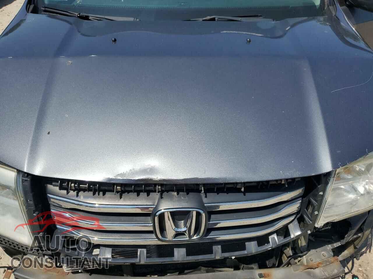 HONDA PILOT 2013 - 5FNYF4H9XDB038385