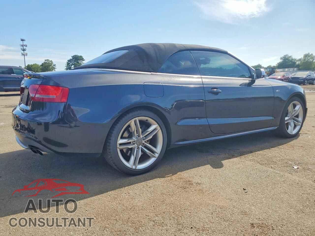 AUDI S5/RS5 2012 - WAUCGAFH1CN005627