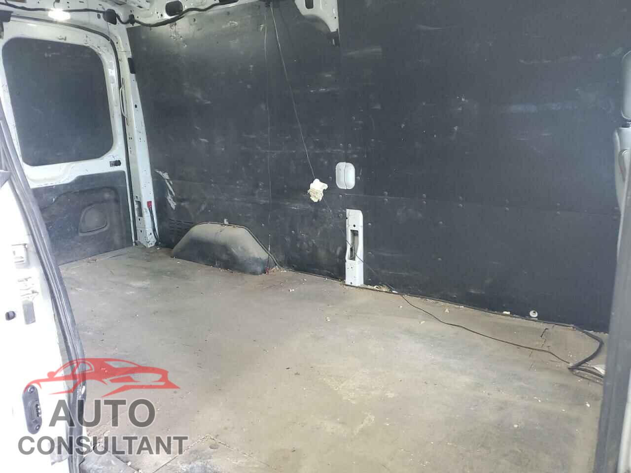 FORD TRANSIT 2015 - 1FTSW2CM3FKB06764
