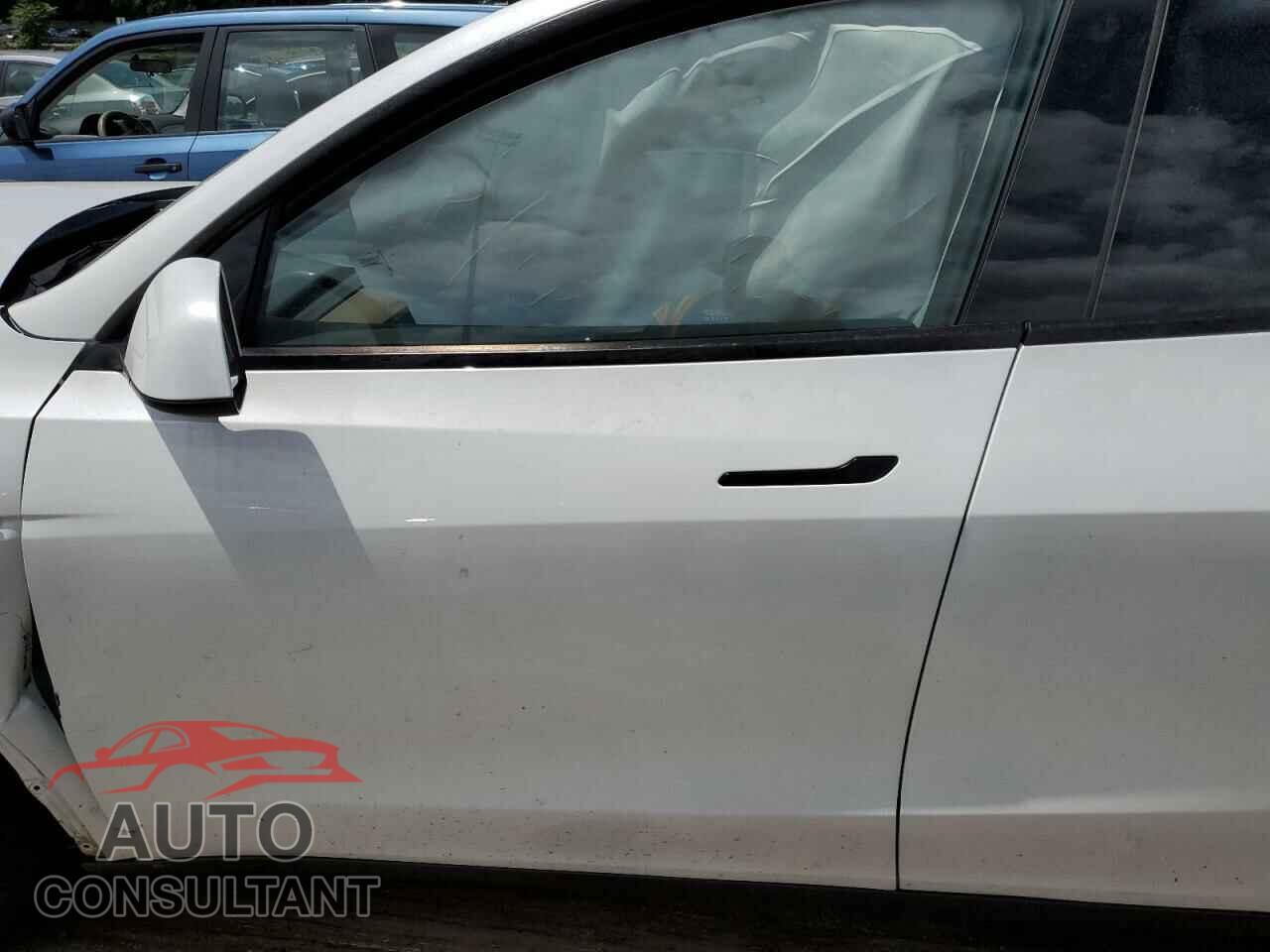 TESLA MODEL Y 2023 - 7SAYGDEE9PA123222