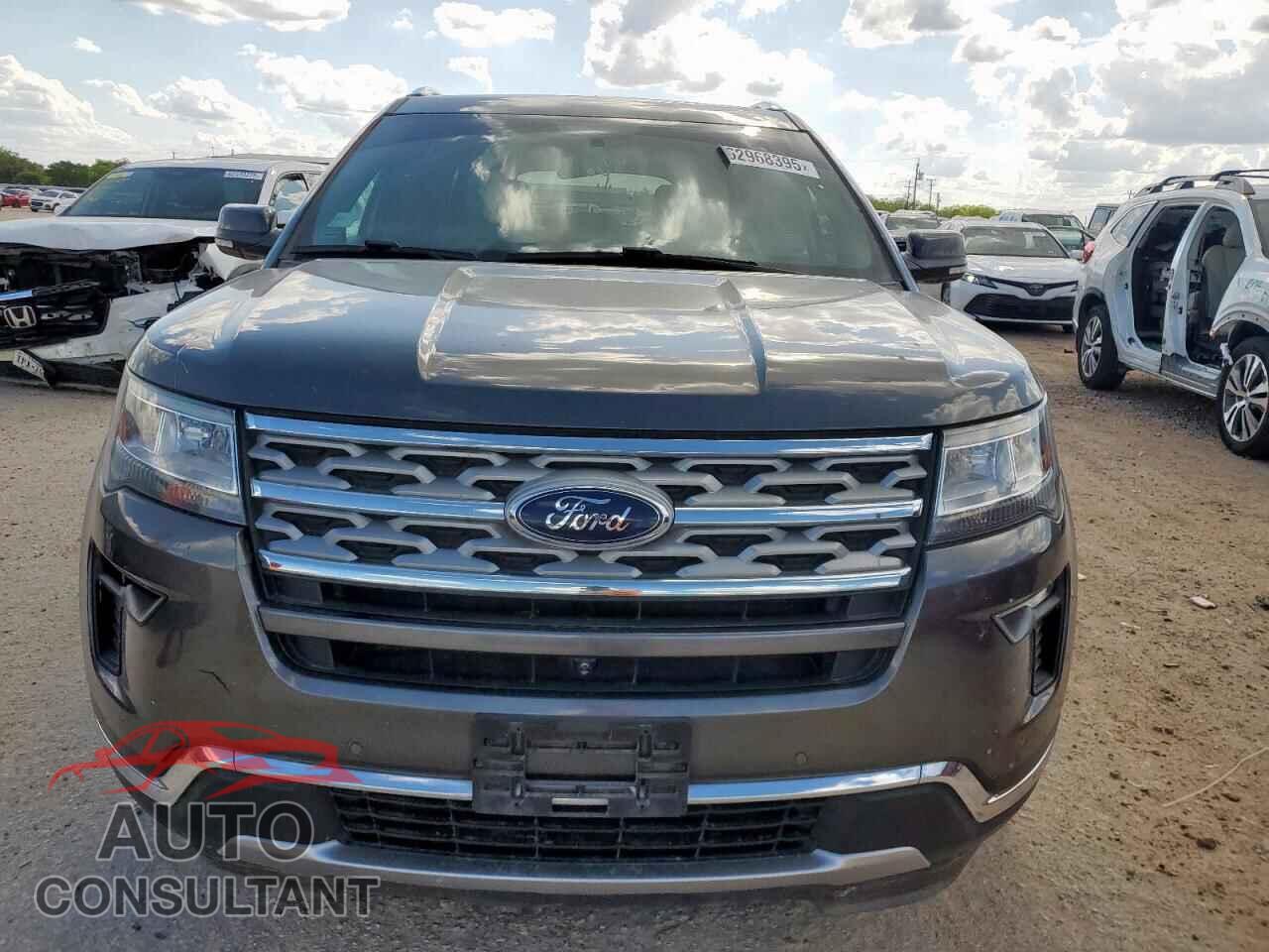 FORD EXPLORER 2018 - 1FM5K7F84JGB11385