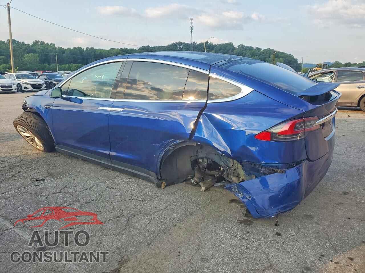TESLA MODEL X 2020 - 5YJXCAE2XLF231516