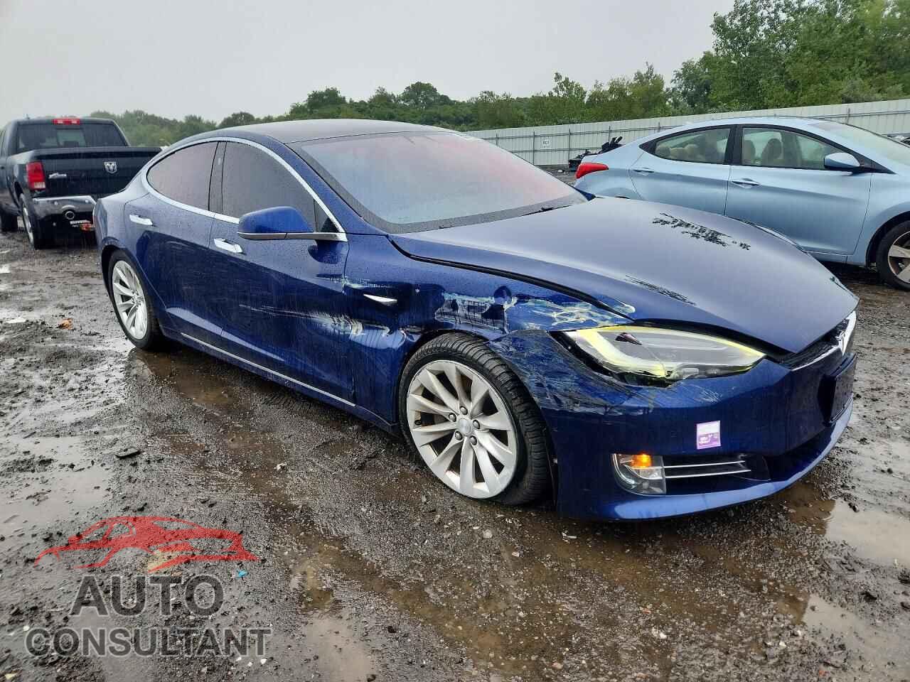 TESLA MODEL S 2018 - 5YJSA1E24JF270230