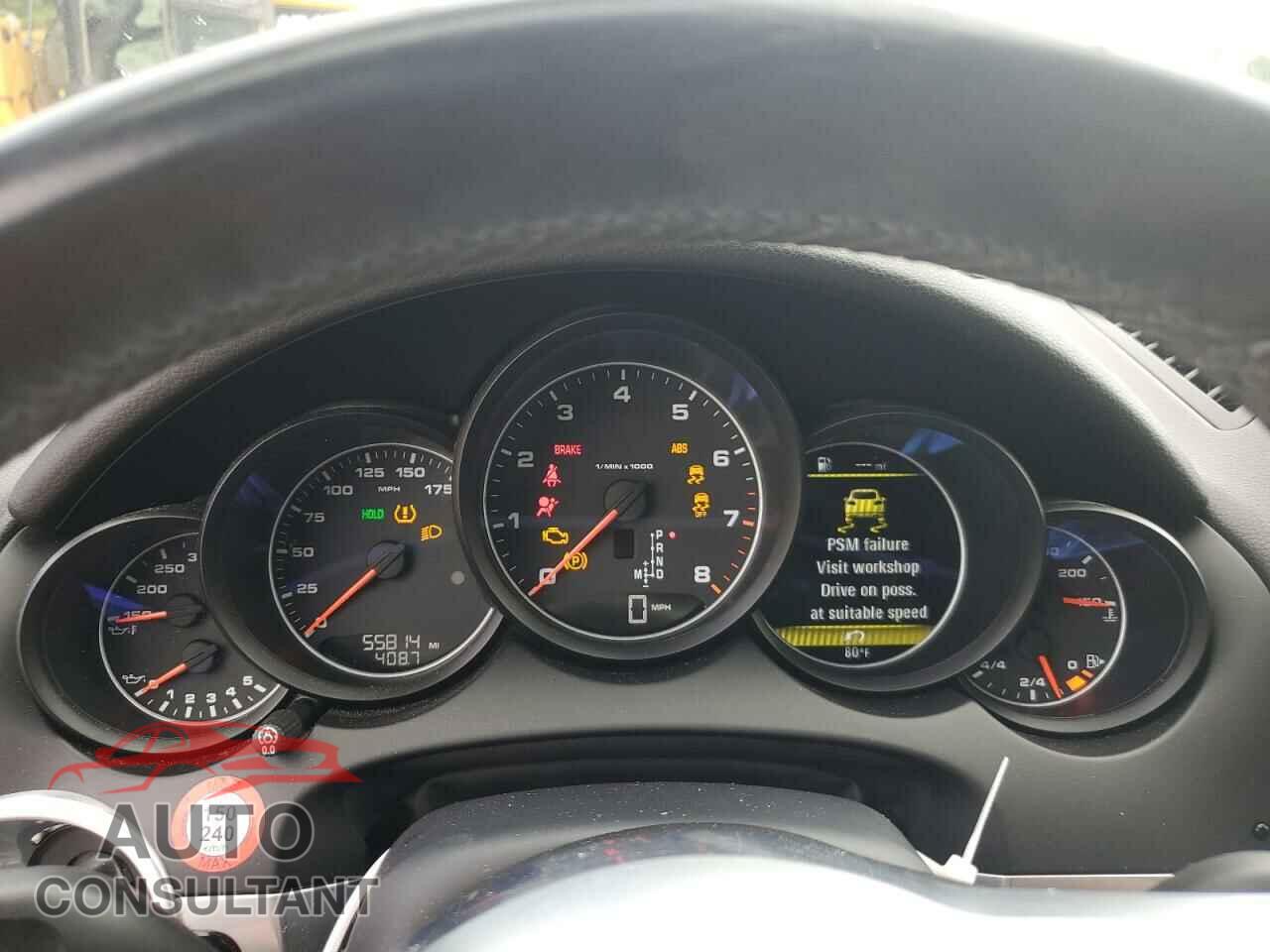 PORSCHE CAYENNE 2017 - WP1AA2A29HKA86162