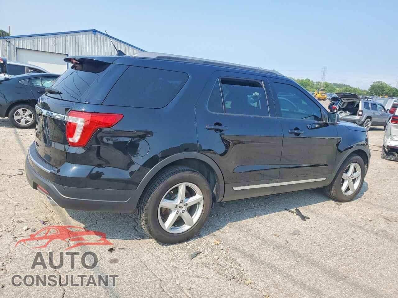 FORD EXPLORER 2018 - 1FM5K7D82JGC91260