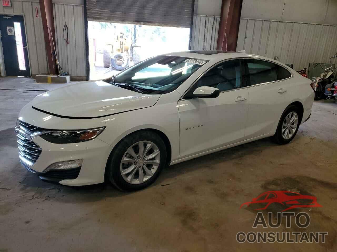 CHEVROLET MALIBU 2022 - 1G1ZD5ST2NF101487
