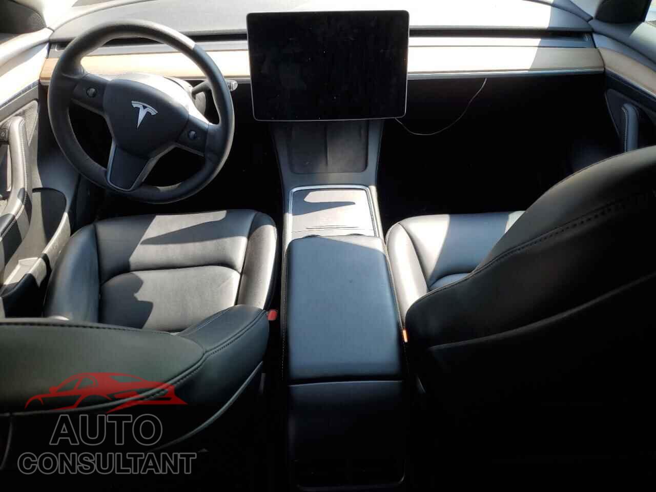 TESLA MODEL 3 2021 - 5YJ3E1EA1MF963163