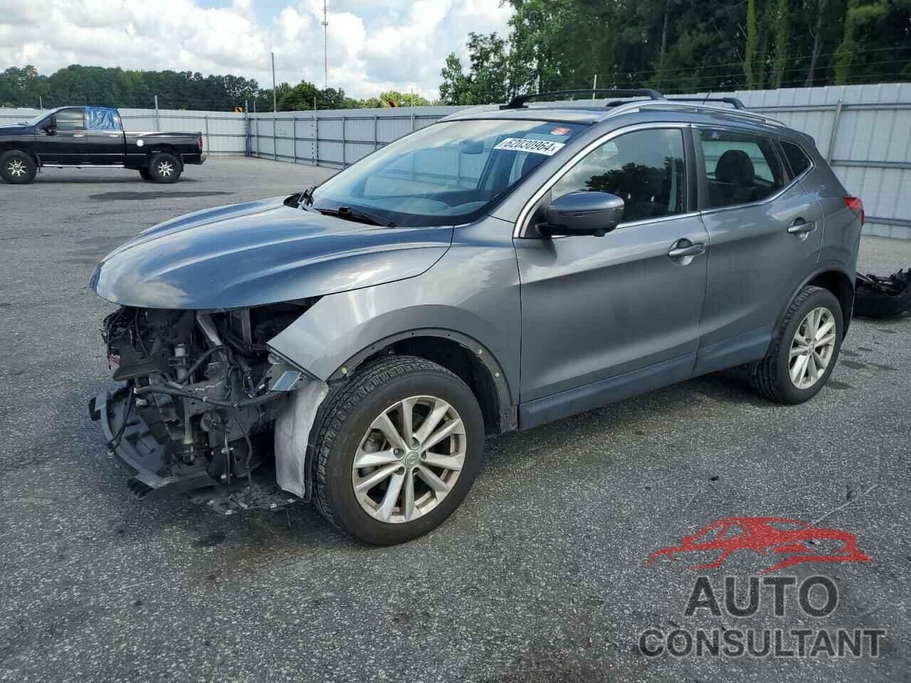 NISSAN ROGUE 2018 - JN1BJ1CP8JW152436