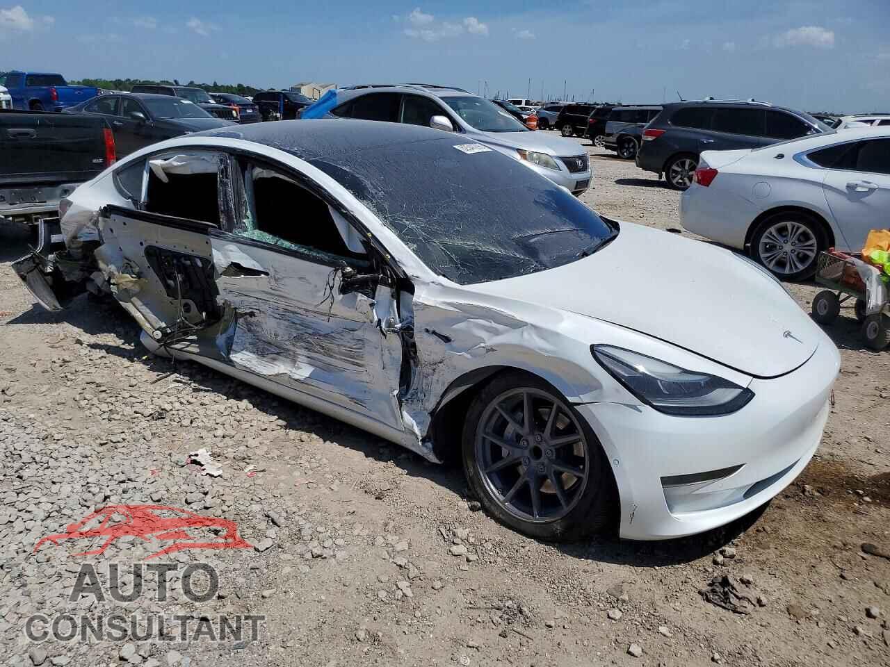 TESLA MODEL 3 2021 - 5YJ3E1EA2MF097005
