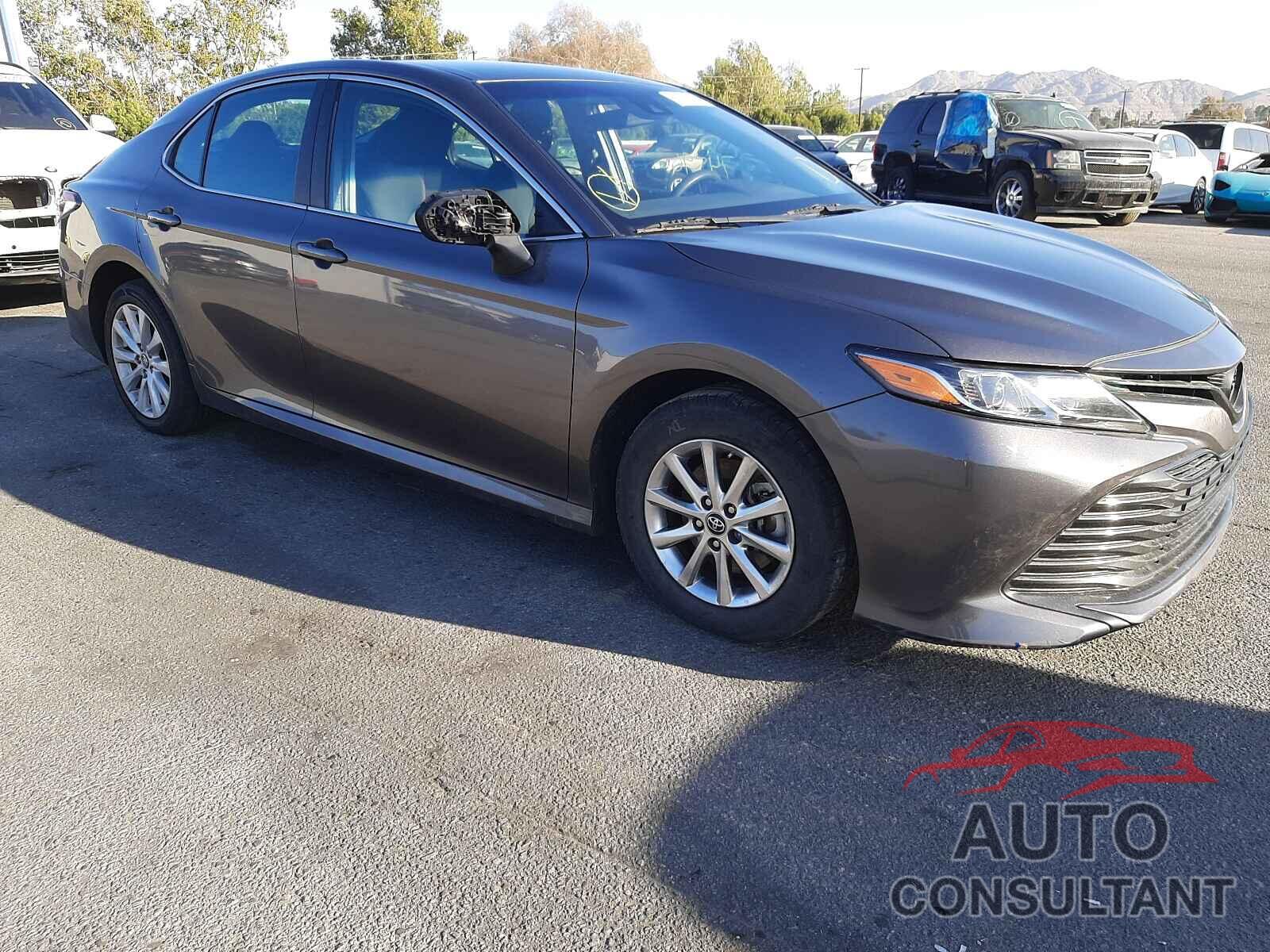 TOYOTA CAMRY 2019 - 4T1B11HK1KU789123