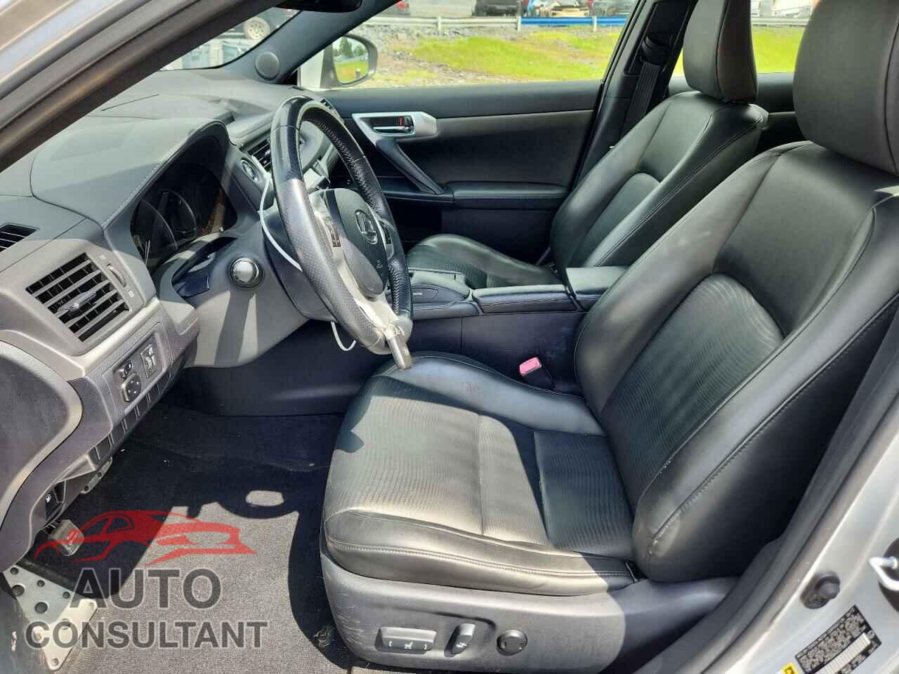 LEXUS CT 200 2013 - JTHKD5BH2D2158510