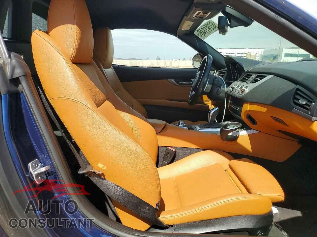 BMW Z4 2013 - WBALM1C55DE634036