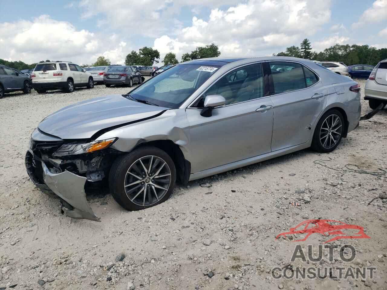 TOYOTA CAMRY 2021 - 4T1F11AK3MU531748