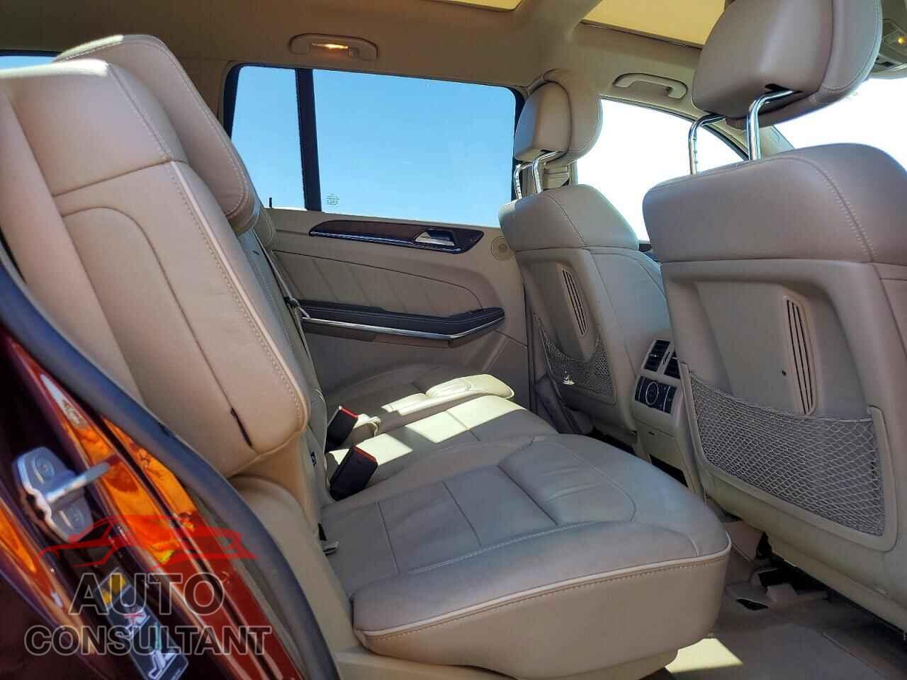 MERCEDES-BENZ GL-CLASS 2013 - 4JGDF2EE3DA204755