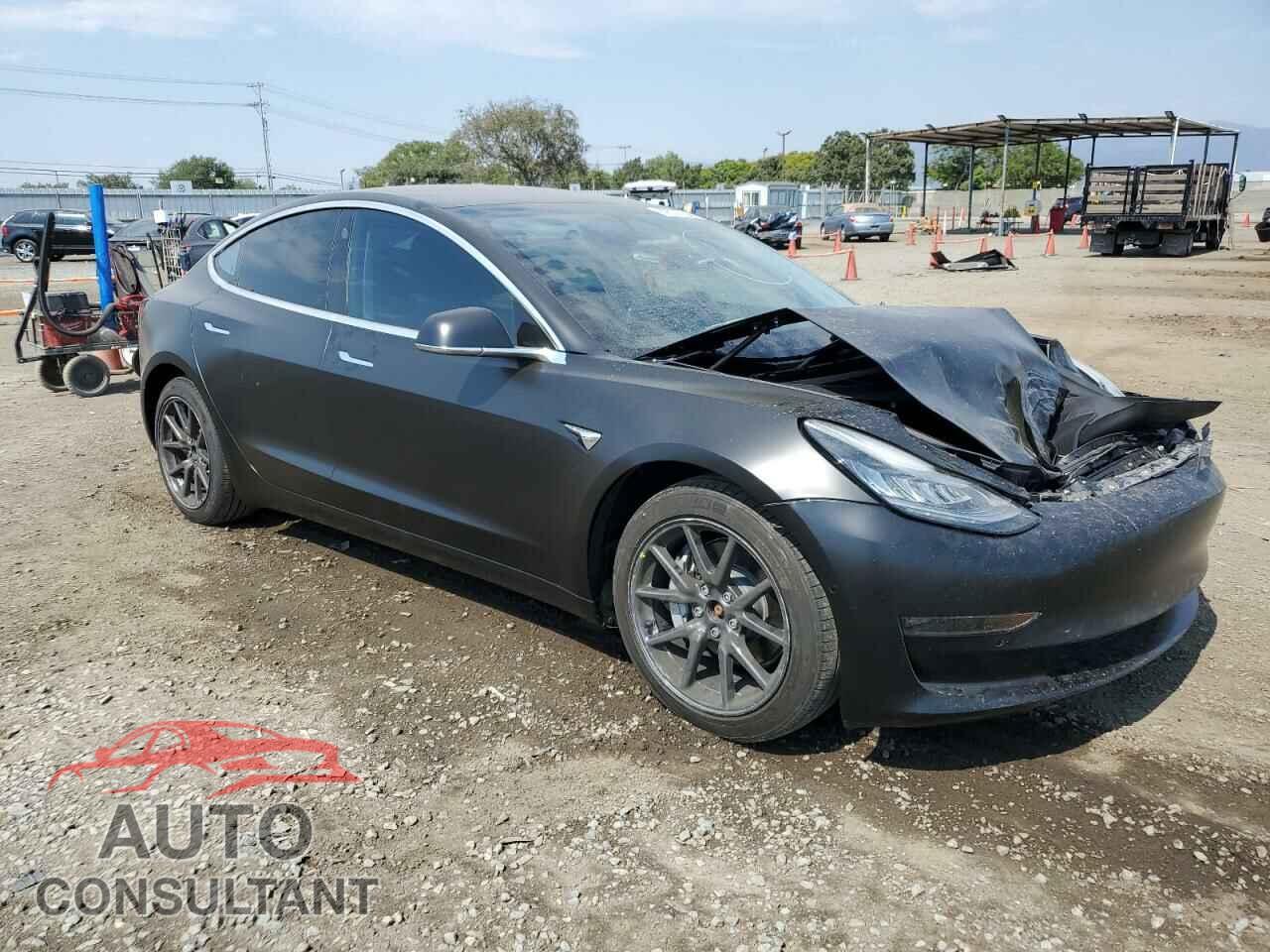 TESLA MODEL 3 2018 - 5YJ3E1EB8JF103460