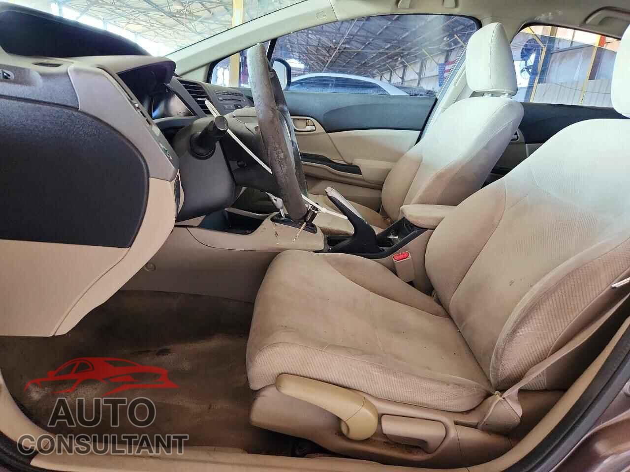 HONDA CIVIC 2012 - 2HGFB2F56CH585686