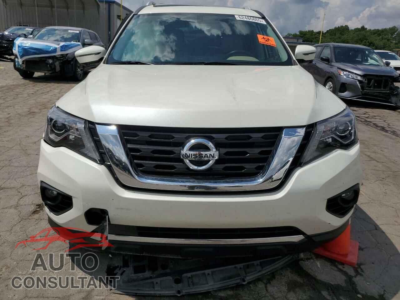 NISSAN PATHFINDER 2017 - 5N1DR2MM6HC902898