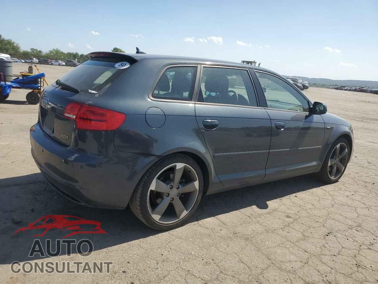 AUDI A3 2013 - WAUPEAFM9DA000642