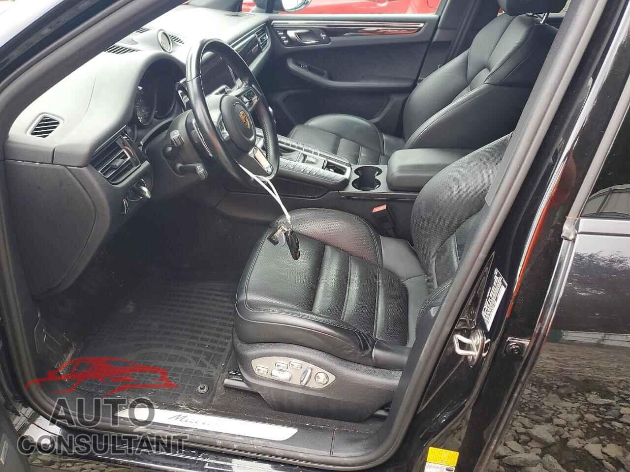 PORSCHE MACAN 2021 - WP1AB2A56MLB31182