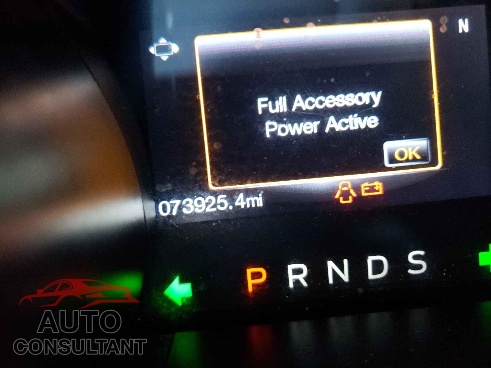 FORD MUSTANG 2017 - 1FATP8UH8H5310859