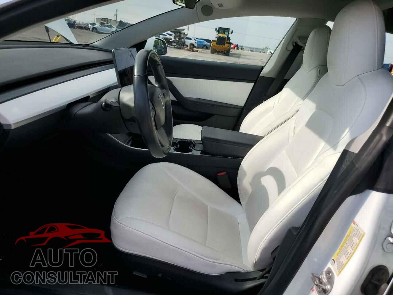 TESLA MODEL 3 2018 - 5YJ3E1EB8JF100705