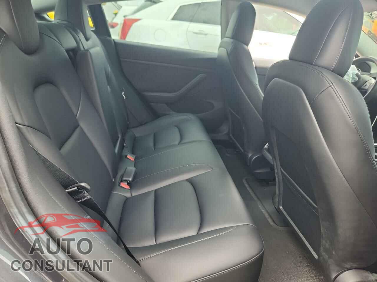 TESLA MODEL 3 2023 - 5YJ3E1EA1PF417841