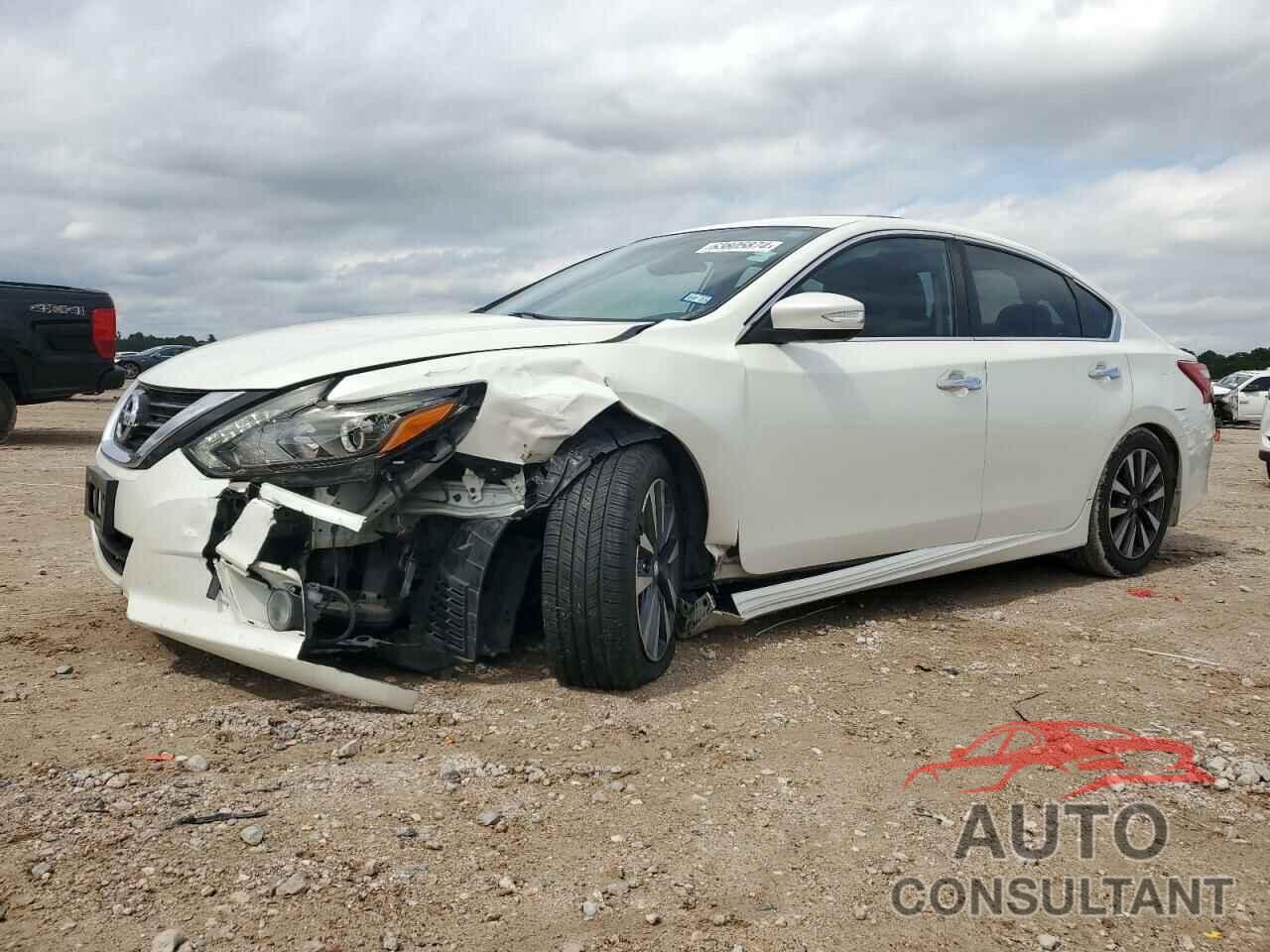 NISSAN ALTIMA 2017 - 1N4AL3AP2HC235881