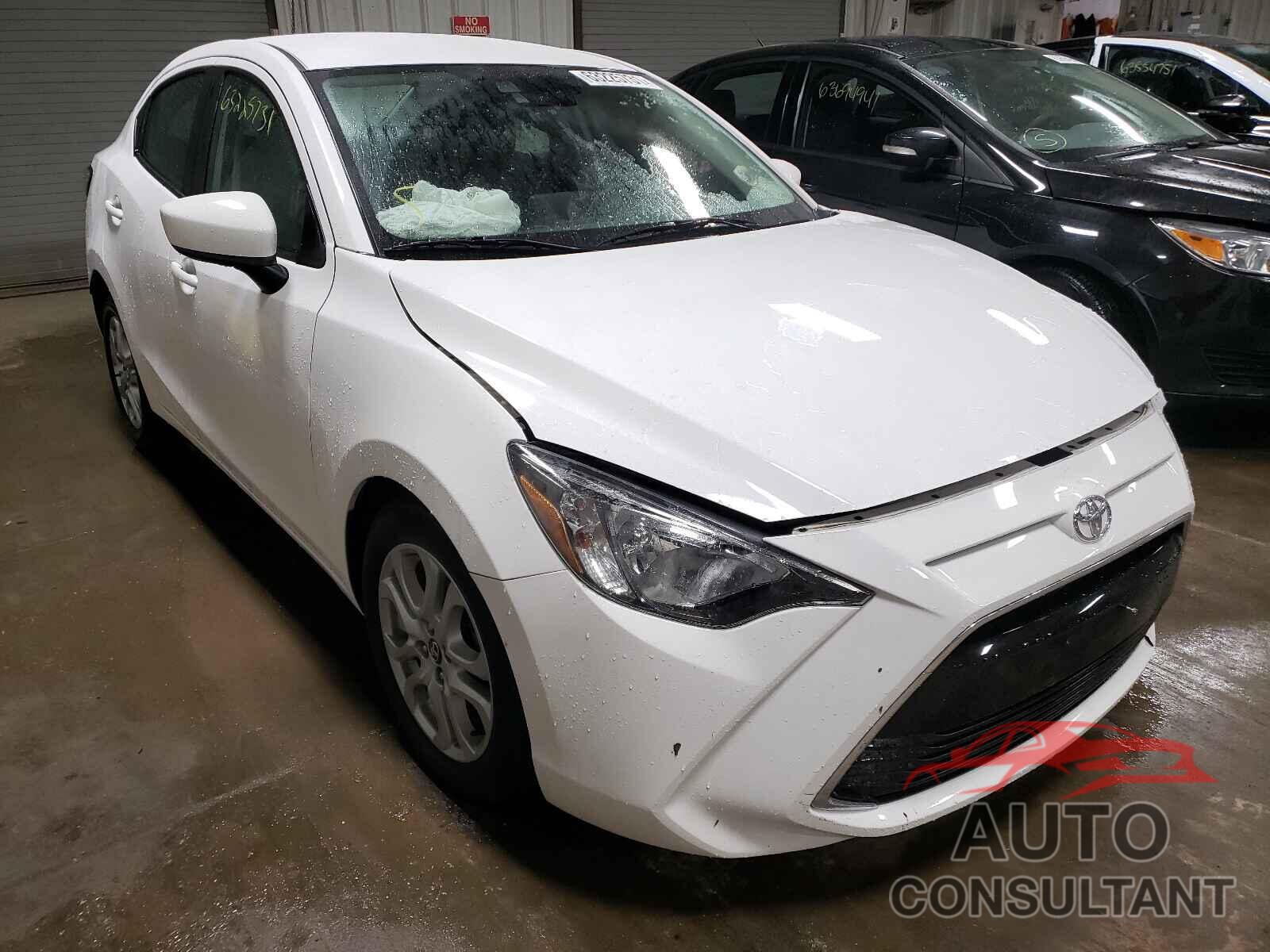 TOYOTA YARIS 2018 - 3MYDLBYV3JY331944