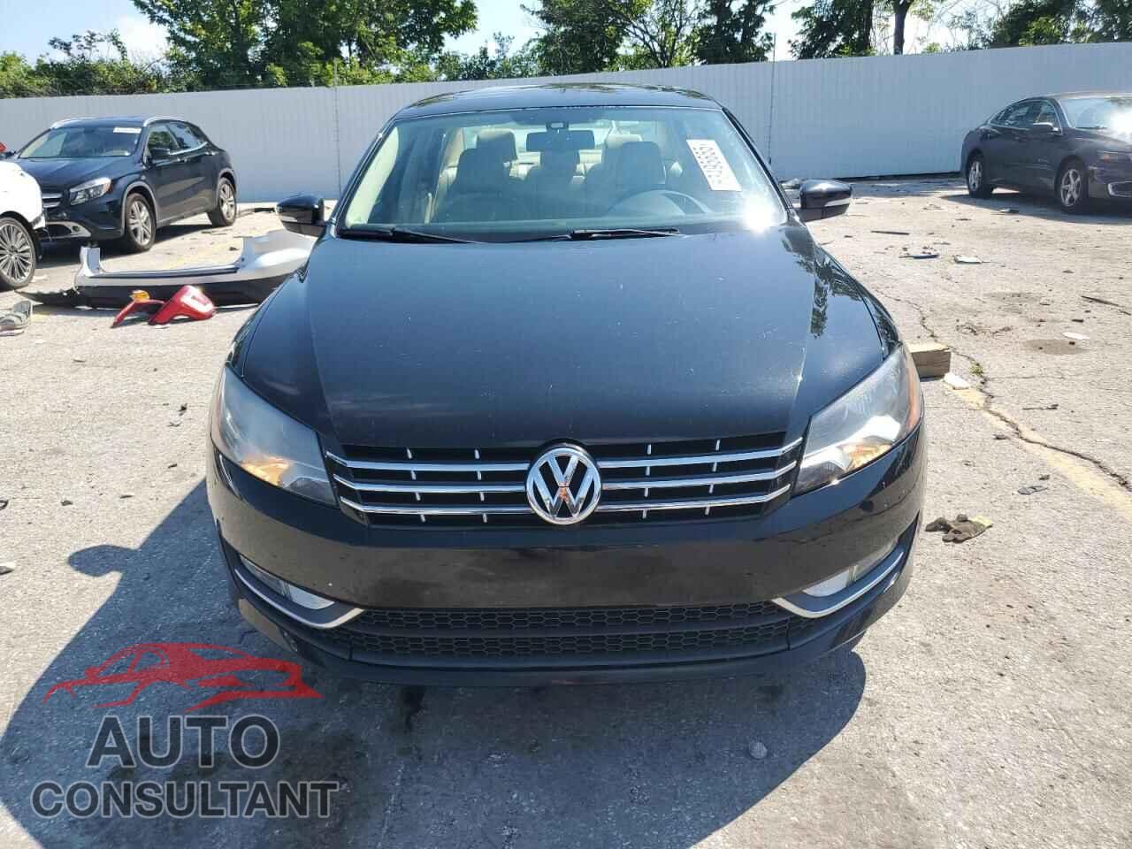 VOLKSWAGEN PASSAT 2014 - 1VWCN7A37EC059971