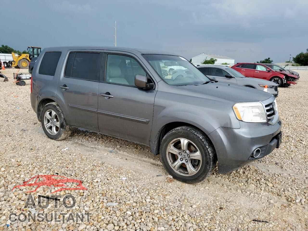 HONDA PILOT 2012 - 5FNYF4H67CB035612