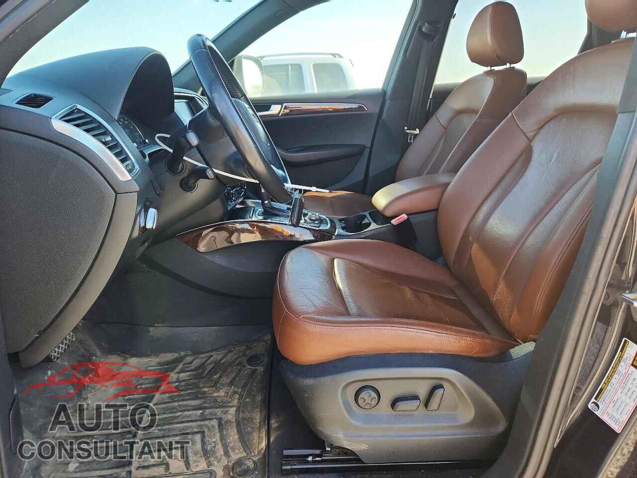 AUDI Q5 2012 - WA1LFAFP2CA068248