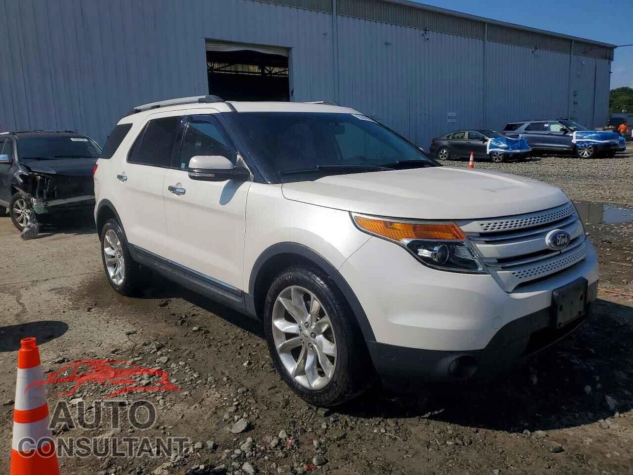 FORD EXPLORER 2015 - 1FM5K8F84FGB86813
