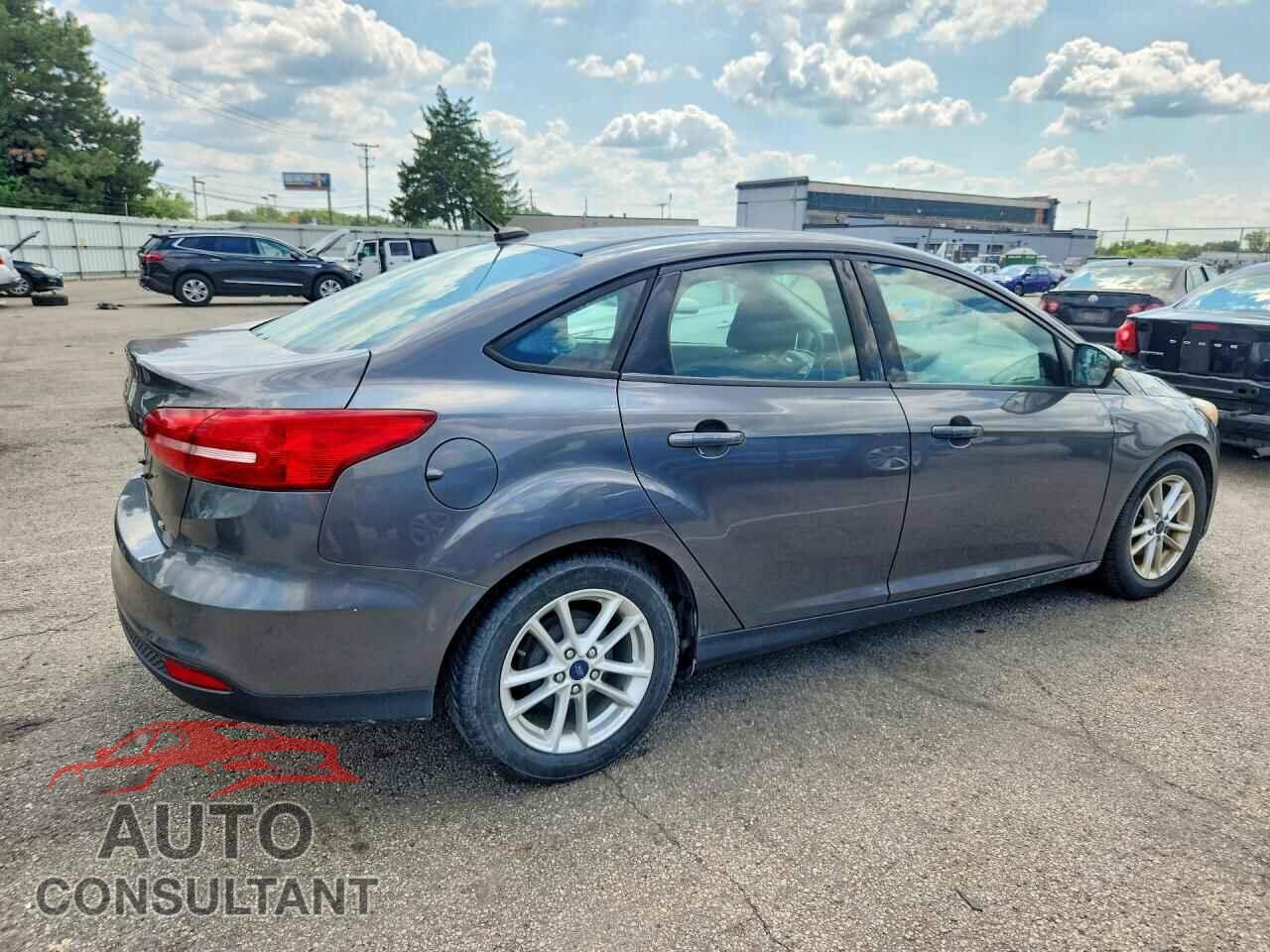 FORD FOCUS 2015 - 1FADP3F29FL270185