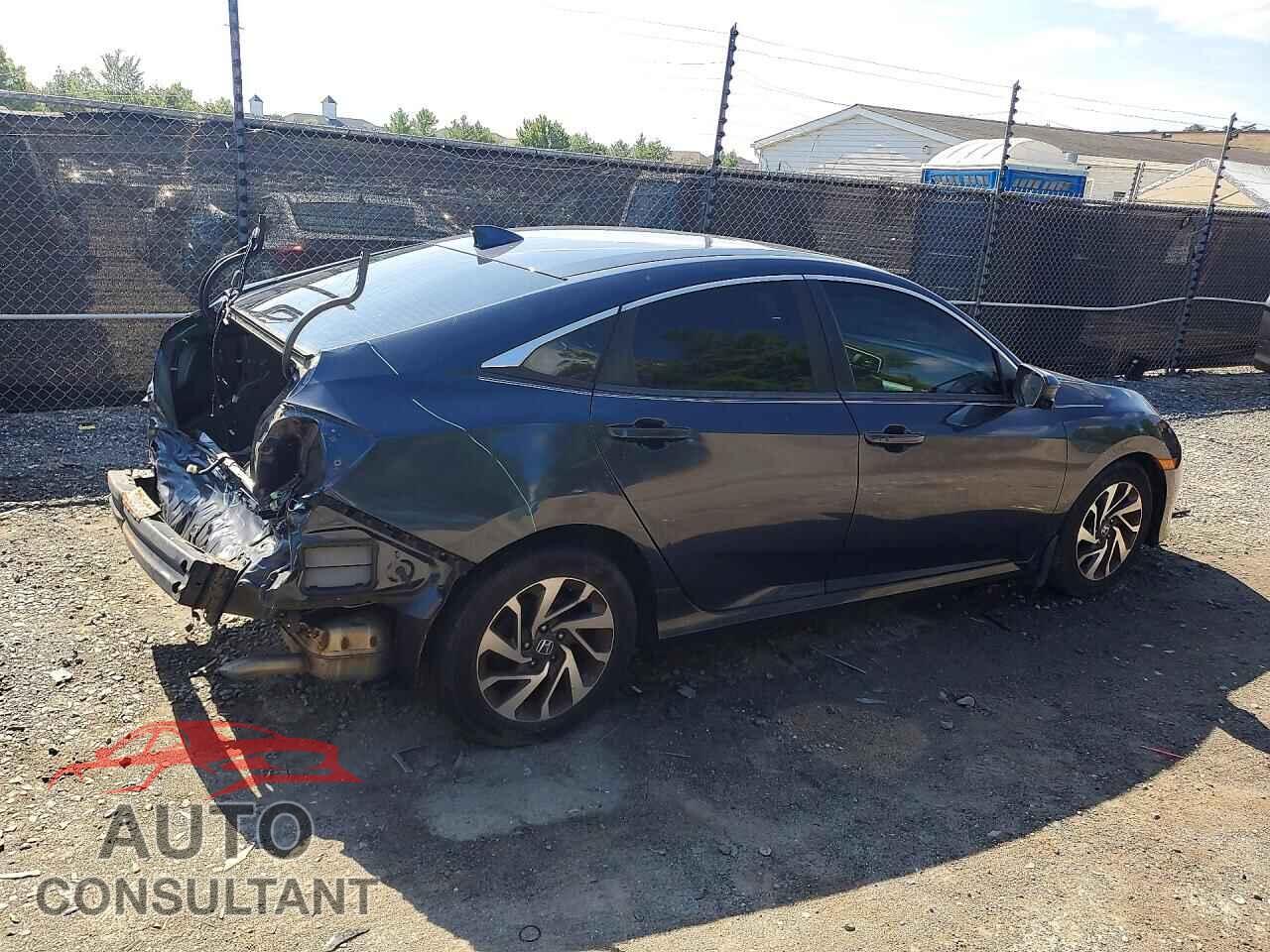 HONDA CIVIC 2017 - 19XFC2F77HE205495
