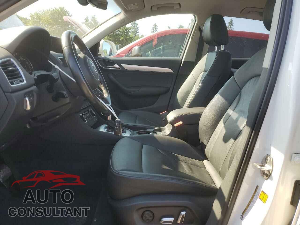 AUDI Q3 2017 - WA1JCCFS8HR007012