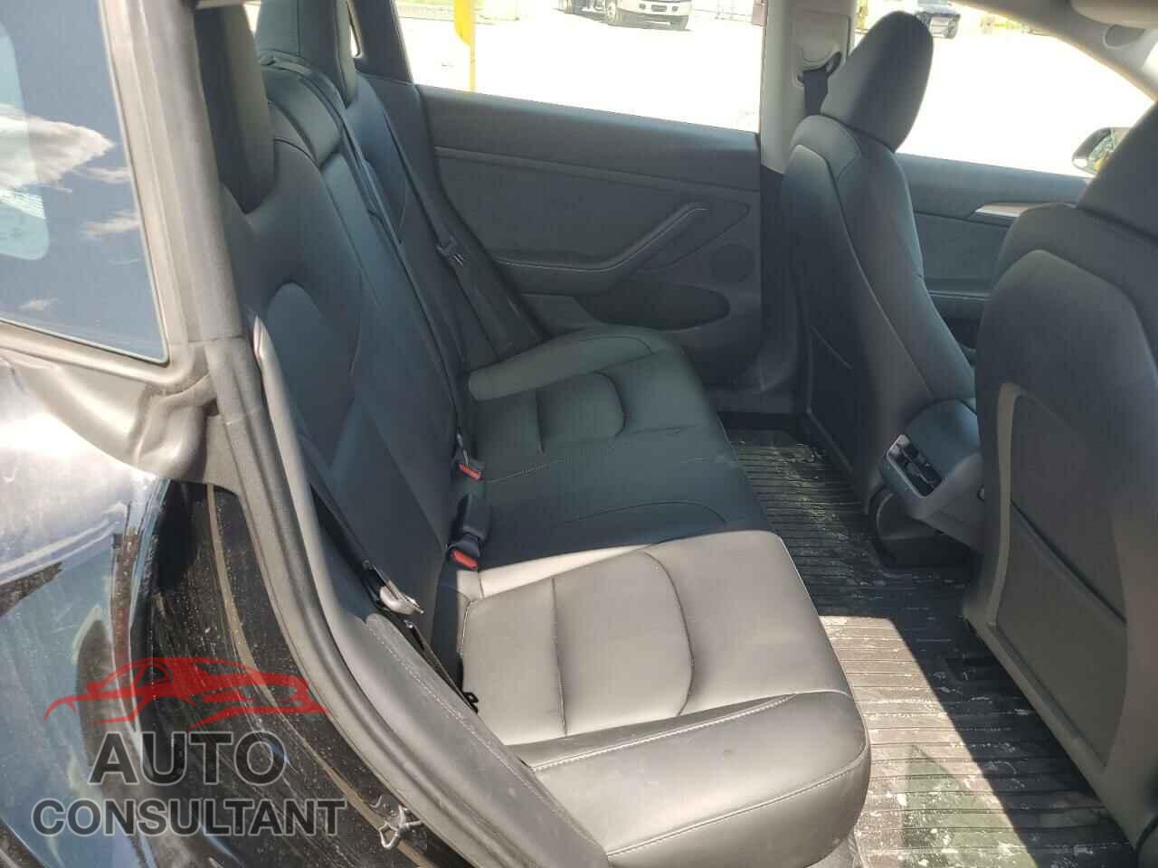 TESLA MODEL 3 2023 - LRW3E1FA5PC872555