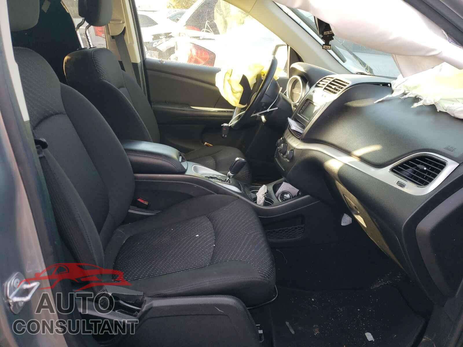 DODGE JOURNEY 2019 - 3C4PDCBB5KT732018