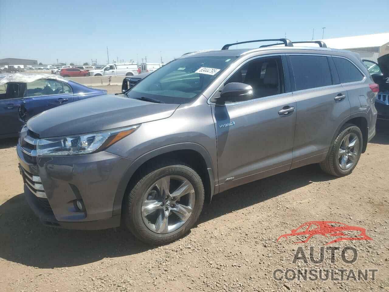 TOYOTA HIGHLANDER 2018 - 5TDDGRFH8JS042008