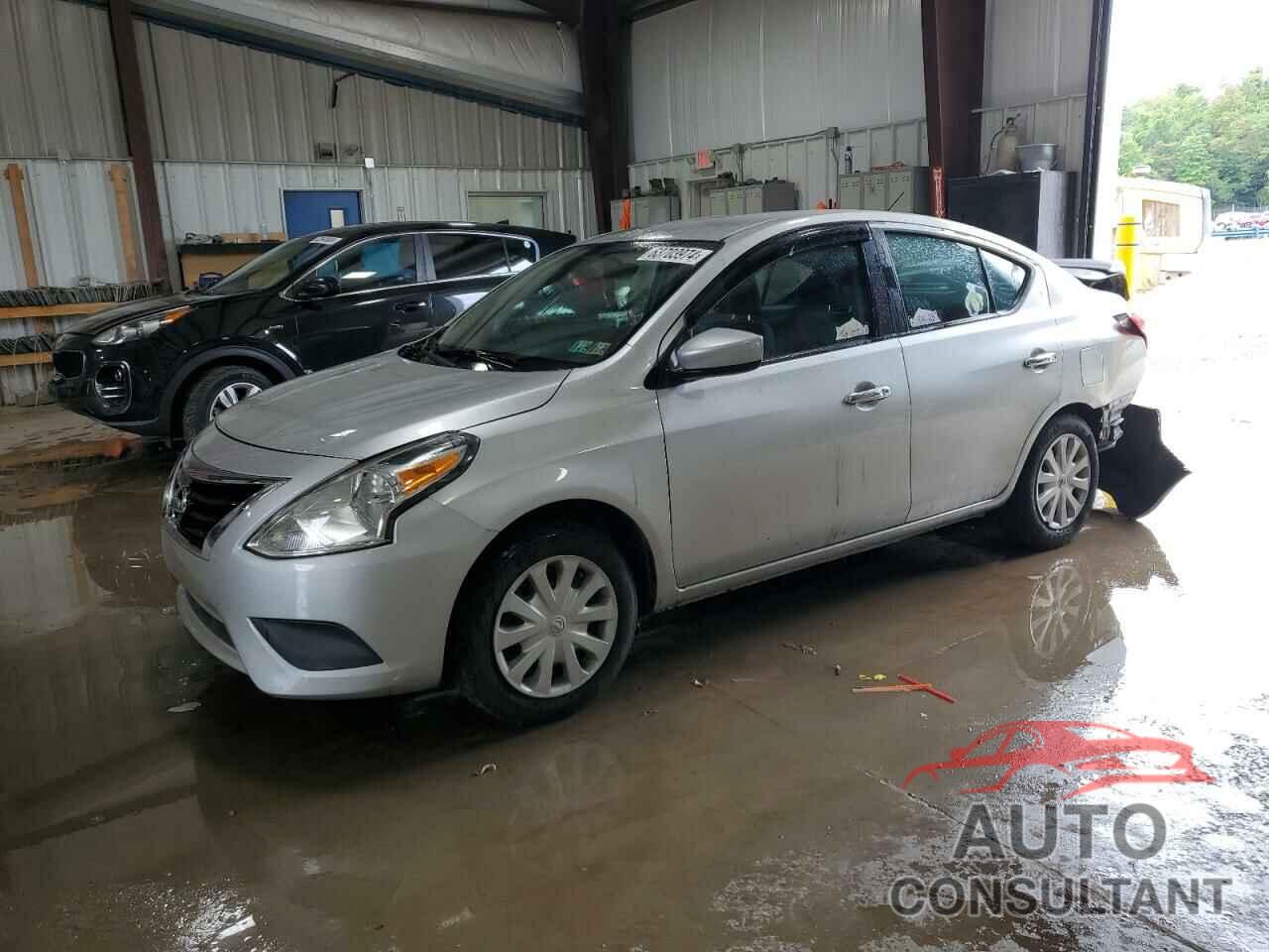 NISSAN VERSA 2018 - 3N1CN7AP1JL880099