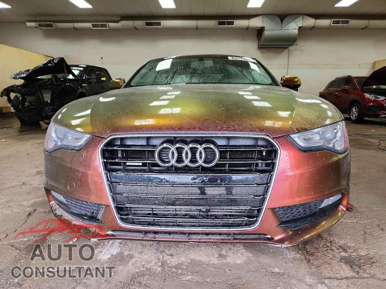 AUDI A5 2014 - WAULFAFR5EA048678