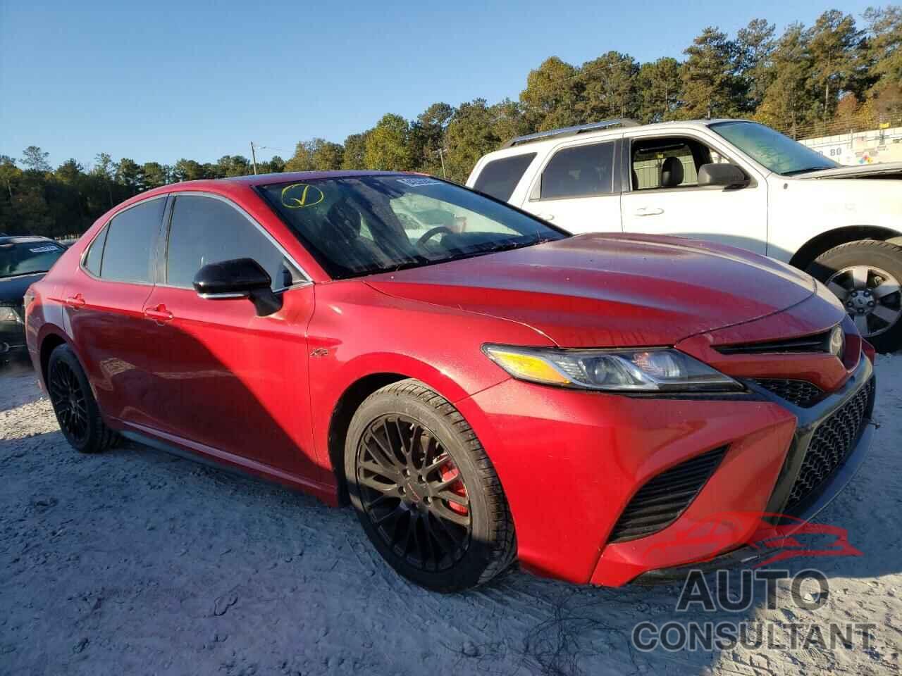 TOYOTA CAMRY 2019 - 4T1B11HK2KU230387