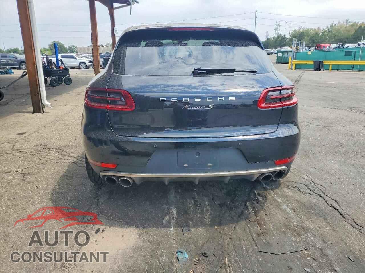 PORSCHE MACAN 2015 - WP1AB2A52FLB69804